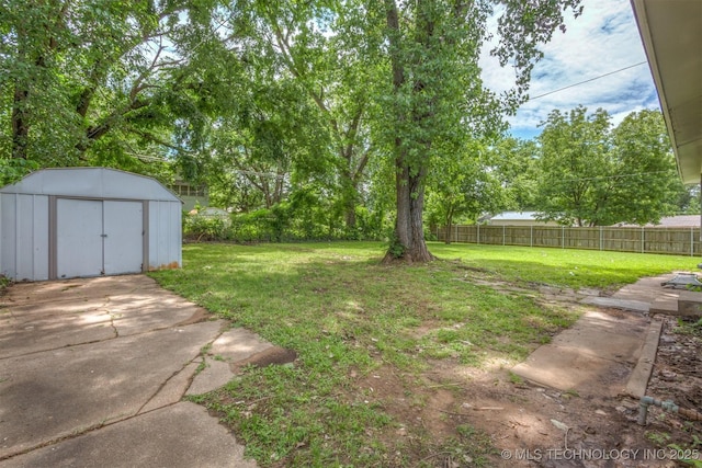 637 S Mounds St, Sapulpa, OK 74066 - view of yard