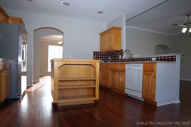 703 N Butternut Ct, Broken Arrow, OK 74012 - kitchen with dishwasher, stainless steel refrigerator with ice dispenser, arched walkways, a peninsula, and ornamental molding