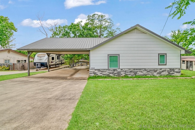 1205 Lakeside Dr, Fort Towson, OK 74735 - photo 1