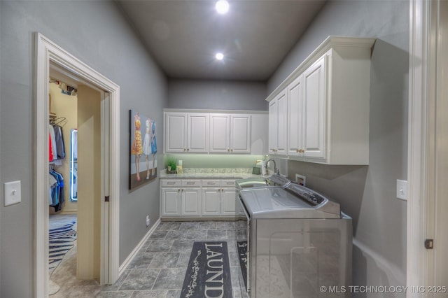 6623 E 134th Pl S, Bixby, OK 74008 - laundry area featuring washer and dryer, cabinet space, and baseboards