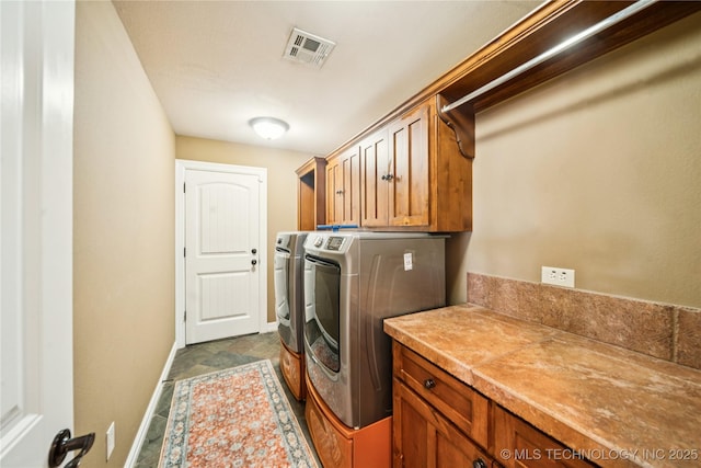 14538 S Urbana Ct, Bixby, OK 74008 - laundry area with independent washer and dryer, cabinet space, and baseboards