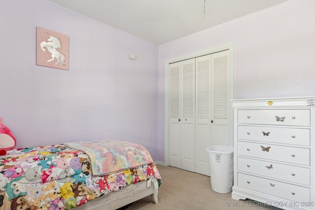 1110 S Division St, Sapulpa, OK 74066 - bedroom with light colored carpet and a closet
