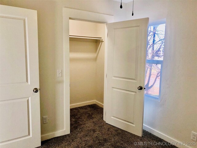 1423 E Walnut St, Cushing, OK 74023 - view of closet