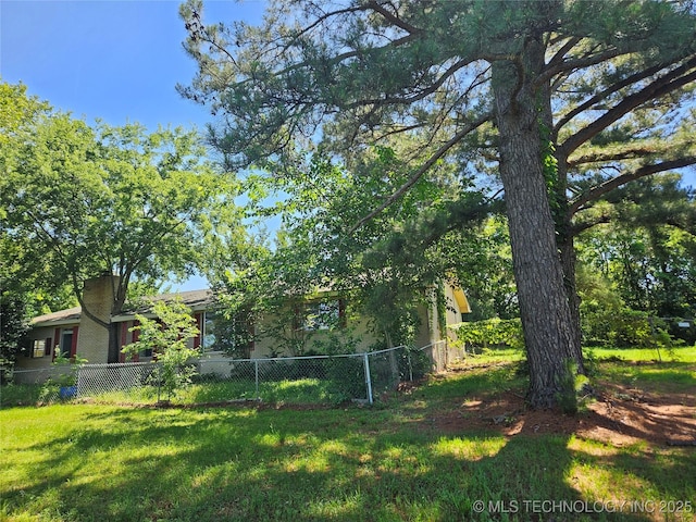 2700 N Witte St, Poteau, OK 74953 - view of yard