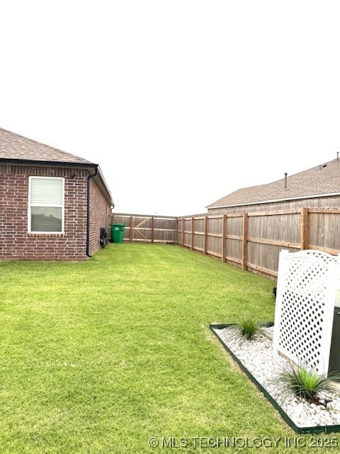 8714 E 163rd St S, Bixby, OK 74008 - view of yard