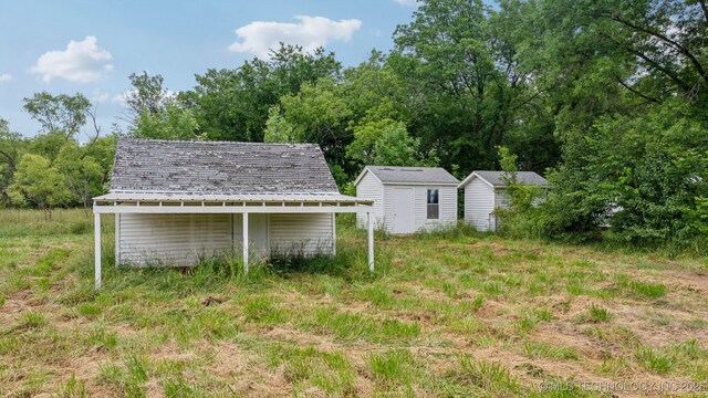 915 N Boudinot Ave, Dewey, OK 74029 - view of yard