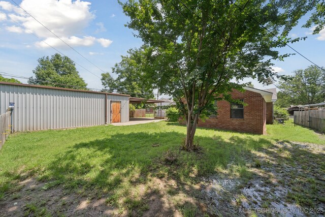3218 S Kingston Ave, Tulsa, OK 74135 - view of yard