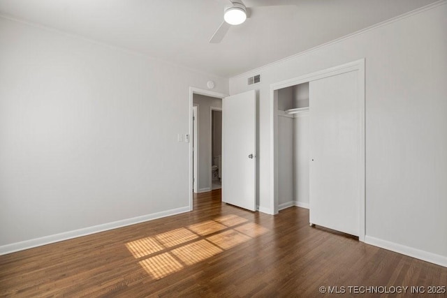6210 E 17th St, Tulsa, OK 74112 - unfurnished bedroom with wood finished floors, a closet, ceiling fan, baseboards, and ornamental molding