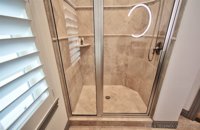 3704 River Bend Rd, Muskogee, OK 74403 - bathroom featuring a shower stall