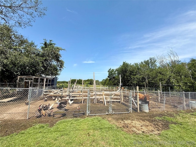 32807 S 250th Rd, Henryetta, OK 74437 - view of yard