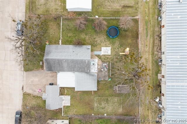 420 S Adair St, Pryor, OK 74361 - photo 18