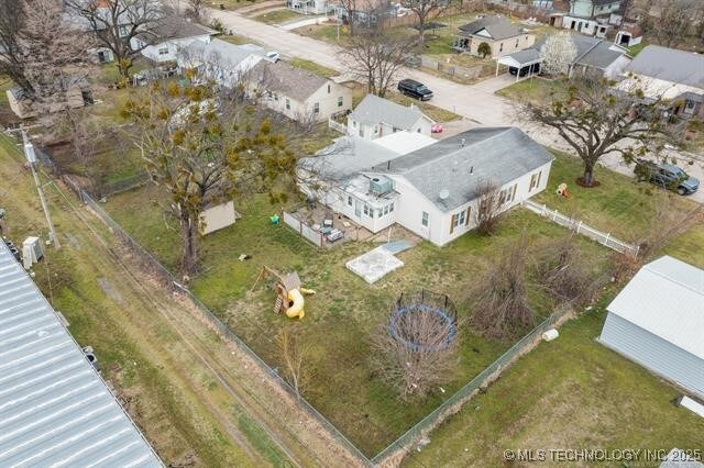 420 S Adair St, Pryor, OK 74361 - photo 19
