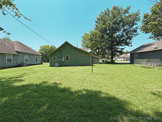 307 S Lee Ave, Wagoner, OK 74467 - photo 13