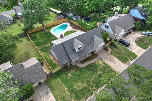 6722 S 72nd E Ave, Tulsa, OK 74133 - aerial view of residential area featuring a pool area