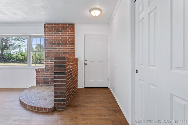 1822 Abner Rd, Overbrook, OK 73453 - hallway with ornamental molding, wood finished floors, and baseboards
