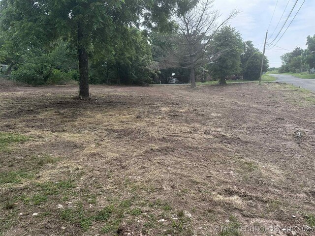815 S Cherokee St, Locust Grove, OK 74352