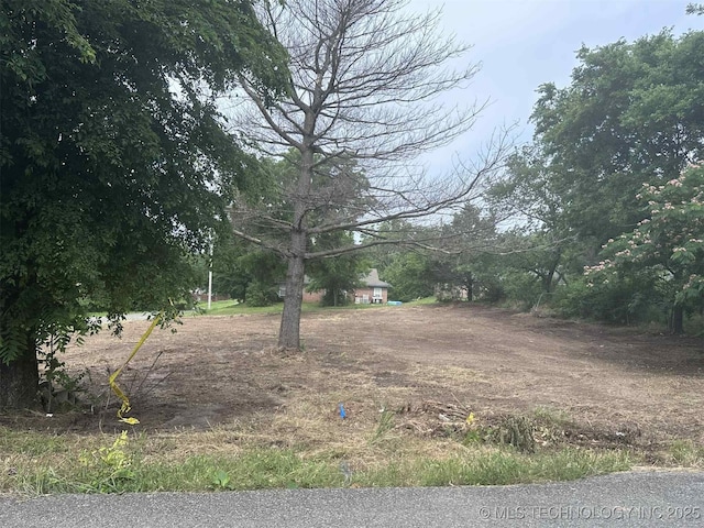 815 S Cherokee St, Locust Grove, OK 74352