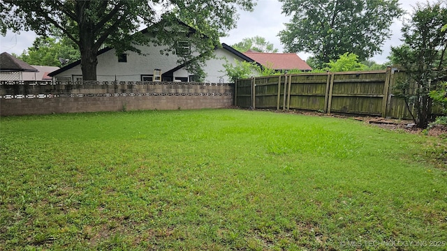 6401 S 86th E Ave, Tulsa, OK 74133 - view of fenced backyard