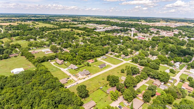 703 Sooner Pl, Dewey, OK 74029