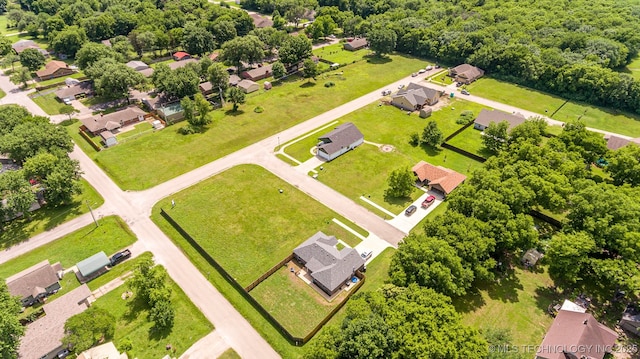 412 W 7th St, Dewey, OK 74029