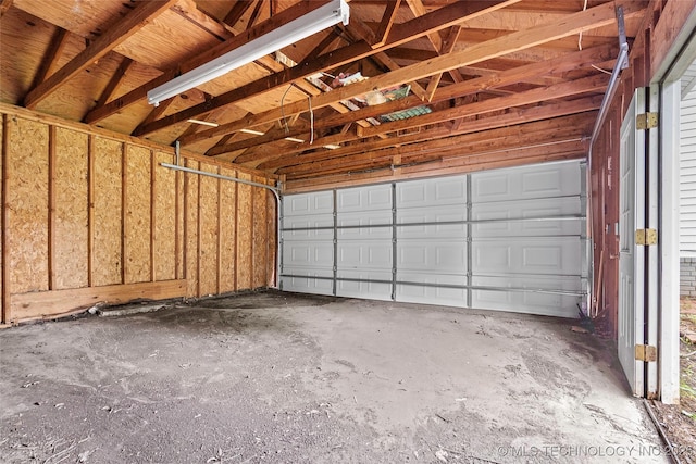 328 I St SW, Ardmore, OK 73401 - view of garage