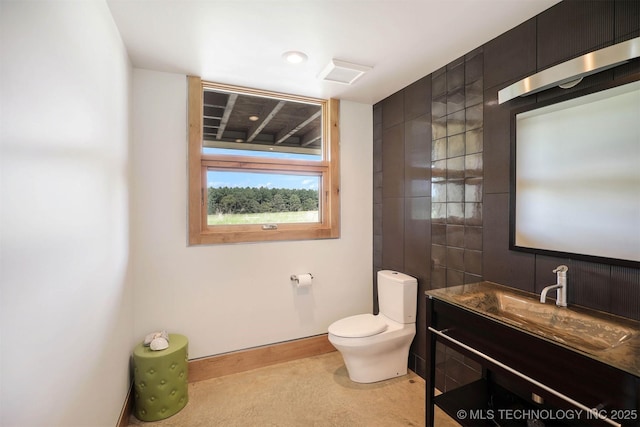 421403 E 1920th Rd, Antlers, OK 74523 - bathroom with vanity and toilet