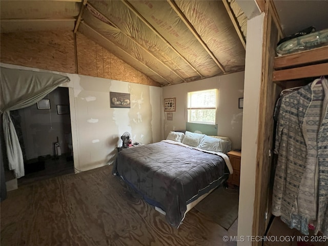 183006 N 4170th Rd, Moyers, OK 74557 - bedroom with vaulted ceiling