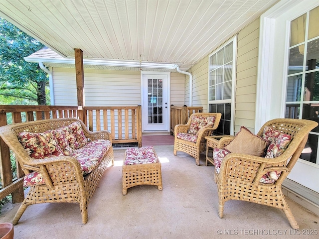 17978 W Stone Chapel Rd, Tahlequah, OK 74464 - sunroom featuring outdoor lounge area