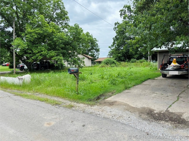 1503 Hillcrest, Durant, OK 74701 - view of asphalt road