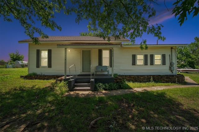525 S 3rd Ave, Hallett, OK 74034 - single story home featuring a porch and a yard
