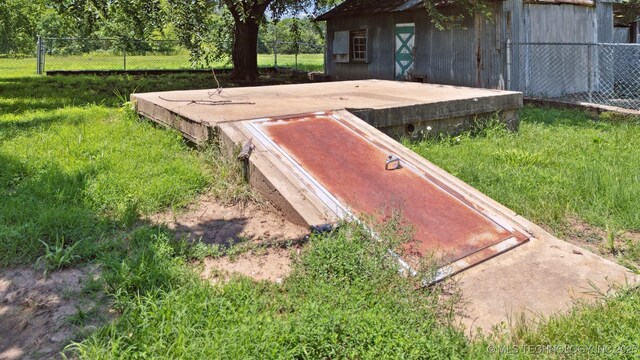 525 S 3rd Ave, Hallett, OK 74034 - view of storm shelter