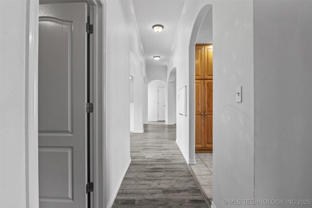 13124 N 133rd E Ave, Collinsville, OK 74021 - corridor with arched walkways and wood finished floors