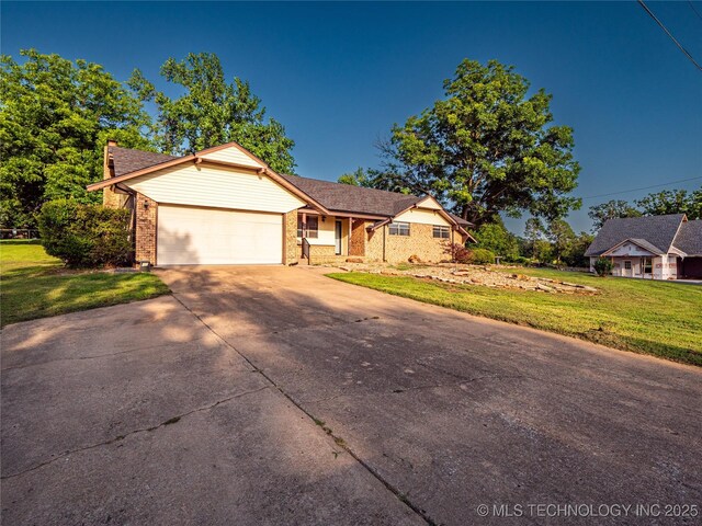 1826 W Mcgill, Eufaula, OK 74432 - photo 2