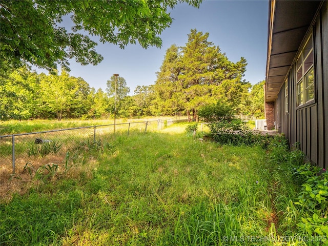 1015 Diehl Ln, Hartshorne, OK 74547 - view of yard