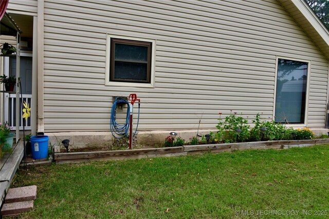 1409 N 5th St, Henryetta, OK 74437