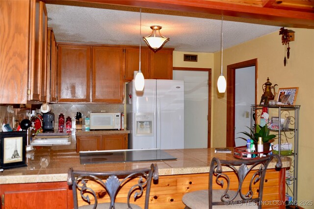 1409 N 5th St, Henryetta, OK 74437