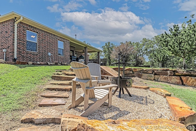 330 Loma Vista Ln, Skiatook, OK 74070 - view of green lawn with a patio