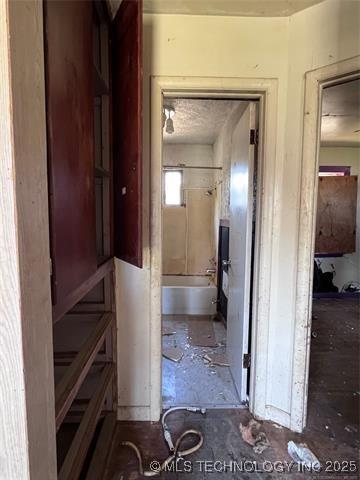 100 W Walnut Ave, Coalgate, OK 74538 - view of hall