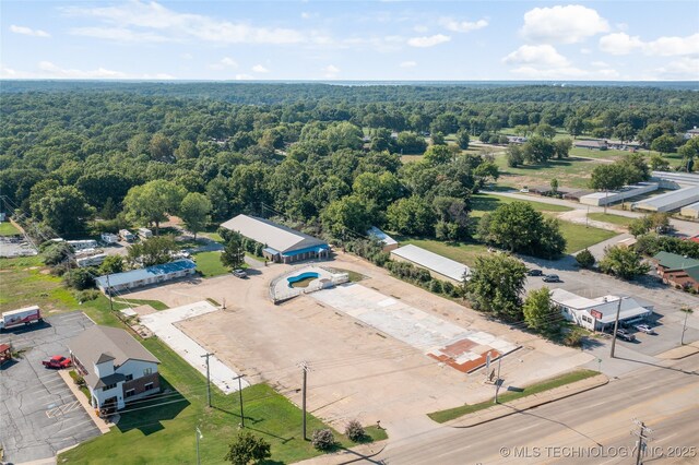 Main St, Grove, OK 74344