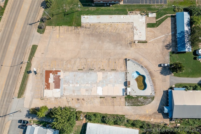 Main St, Grove, OK 74344