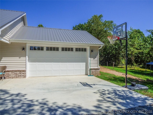 414467 E 1090th Rd, Checotah, OK 74426 - view of garage