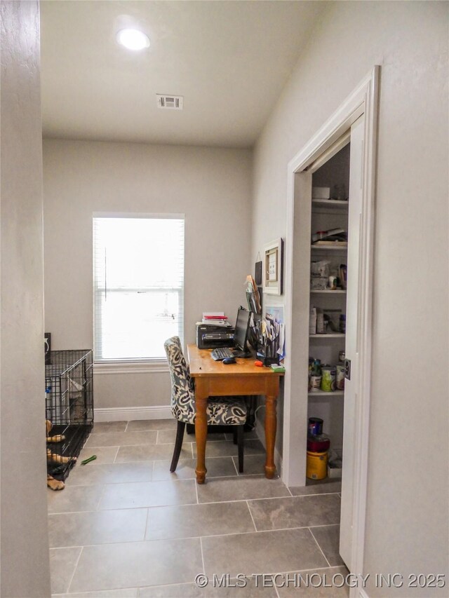 414467 E 1090th Rd, Checotah, OK 74426 - tiled office with recessed lighting and baseboards