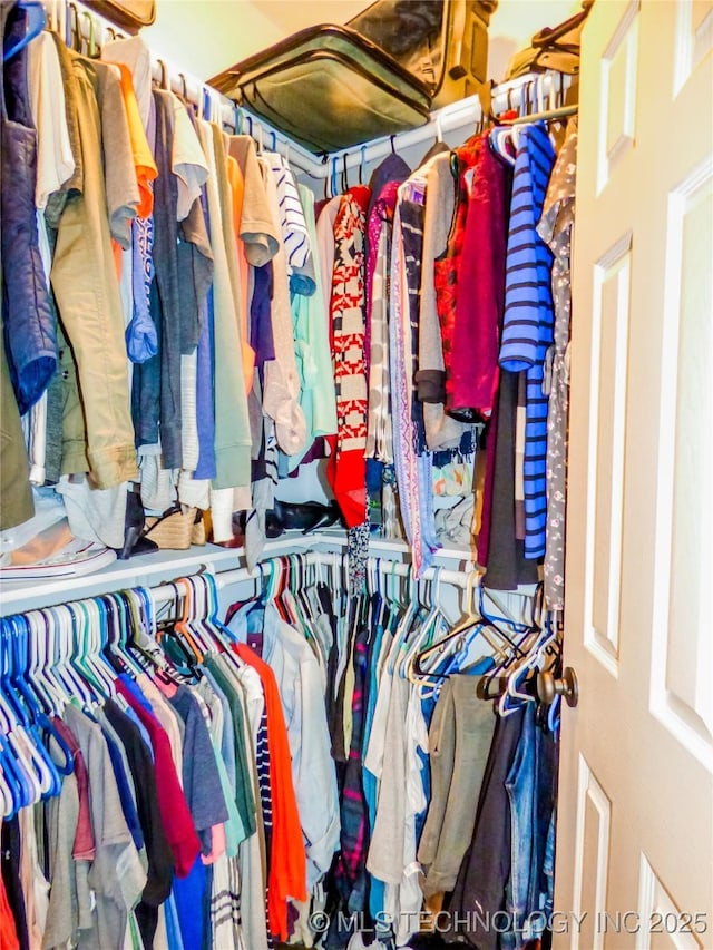 414467 E 1090th Rd, Checotah, OK 74426 - view of spacious closet