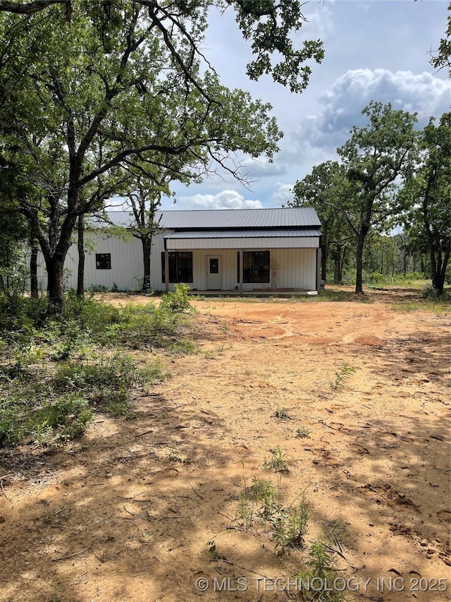 100 Myall Rd, Lone Grove, OK 73443