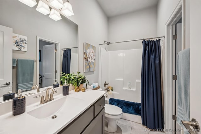 2402 W Kingsport Ct S, Broken Arrow, OK 74011 - full bath with vanity, a skylight, tile patterned flooring, and shower / tub combo with curtain