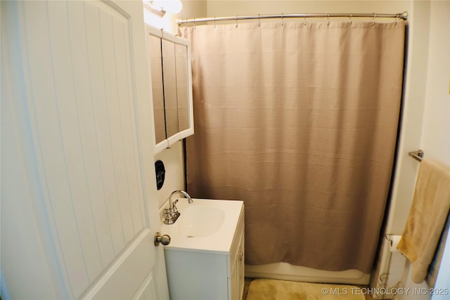330 Kiamichi, Eufaula, OK 74432 - bathroom featuring vanity and a shower with shower curtain