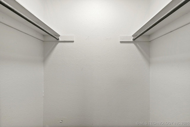 30078 E 143rd St S, Coweta, OK 74429 - view of spacious closet