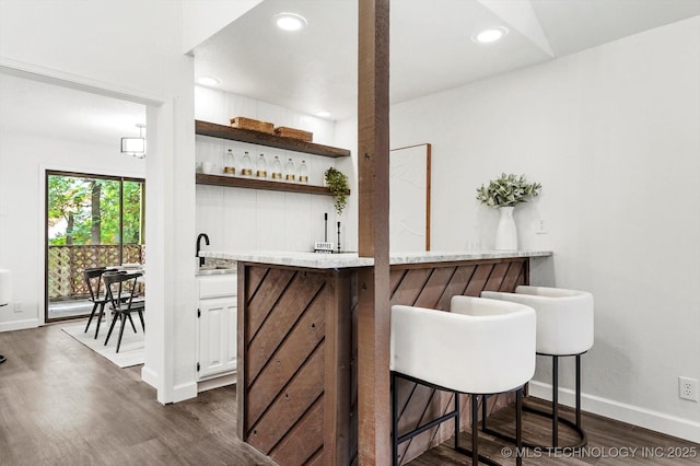 2012 N Santa Fe Ave, Tulsa, OK 74127 - indoor wet bar featuring dark wood-type flooring and recessed lighting