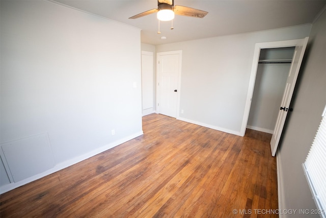 2705 E Ute St, Tulsa, OK 74110 - unfurnished bedroom featuring wood finished floors, ceiling fan, and crown molding