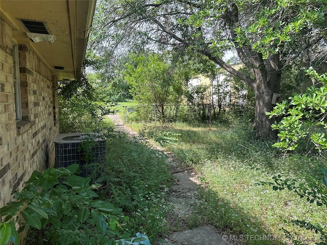 1581 S Velma, Atoka, OK 74525 - view of yard